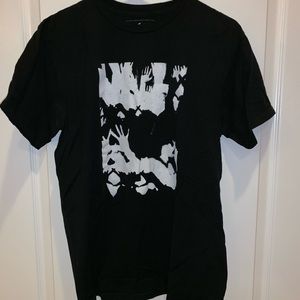 Unisex XO weeknd T-shirt.